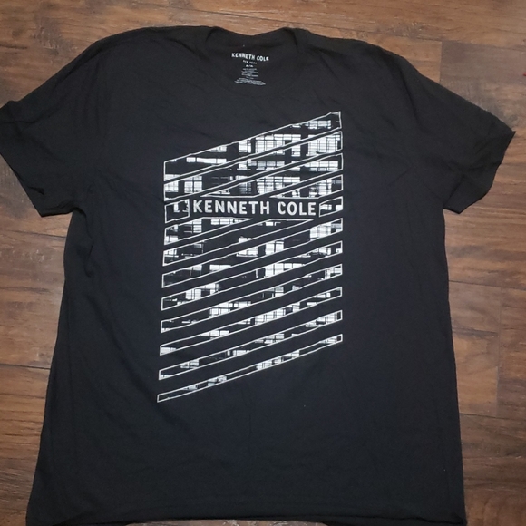 Kenneth Cole Other - Kenneth Cole Tshirt